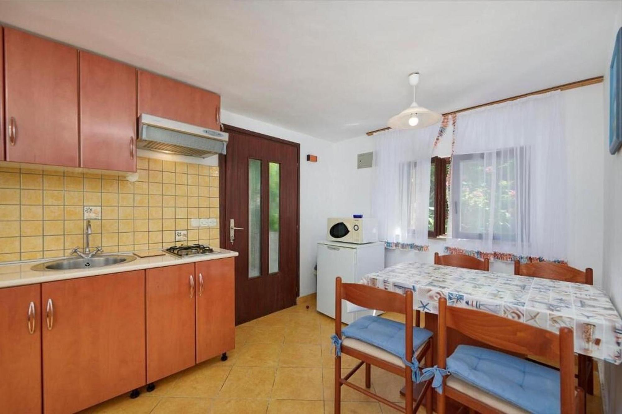 Apartments Davorka 반졸레 외부 사진